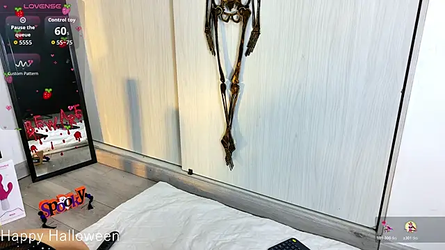 cutehanna1 online show from 10-29-25, 07:59