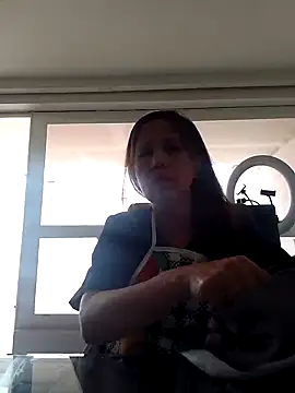 Snapshot of MARYQUANT chatting on 09-11-25, 03:56 MARYQUANT online show from 09-11-25, 03:56