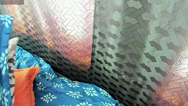 Venus Blackk online show from 03-18-25, 07:53