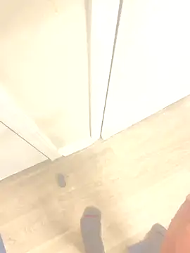 Snapshot of Anmaro05 chatting on 09-13-25, 07:19 Anmaro05 online show from 09-13-25, 07:19