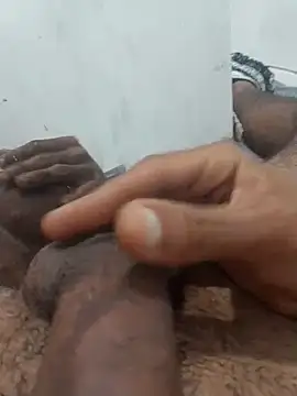 Leleko1997 online show from 10-21-25, 05:08