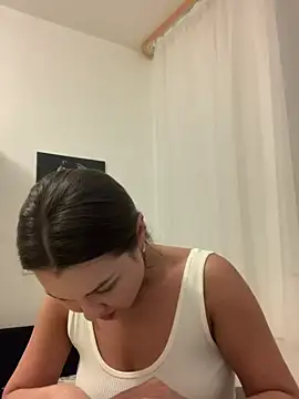 MiraMiss online show from 04-23-26, 04:53