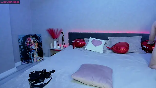 BritneyLix online show from 03-08-25, 05:54