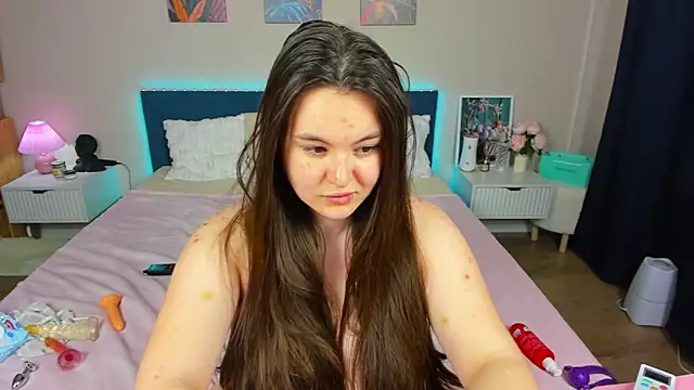 BritneyLix online show from 04-28-26, 03:33