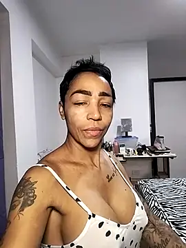 Alison fitness online show from 10-28-25, 10:30