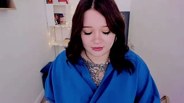 MoonLghte online show from 03-09-25, 11:36