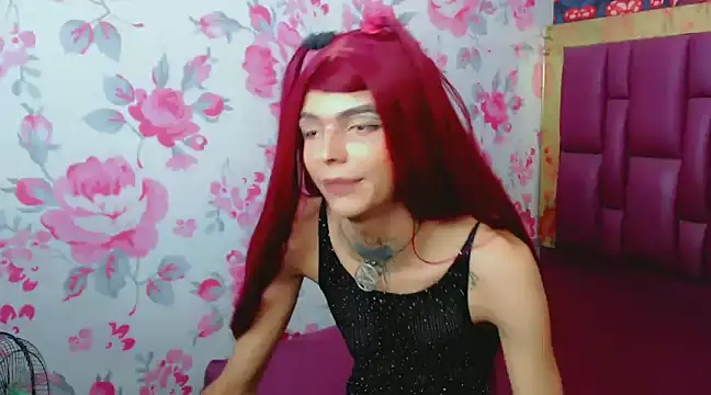 Snapshot of Luna_and_valery chatting on 02-12-25, 10:37 Luna and valery online show from 02-12-25, 10:37