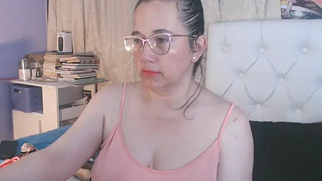 maturepriscila online show from 02-28-25, 06:31