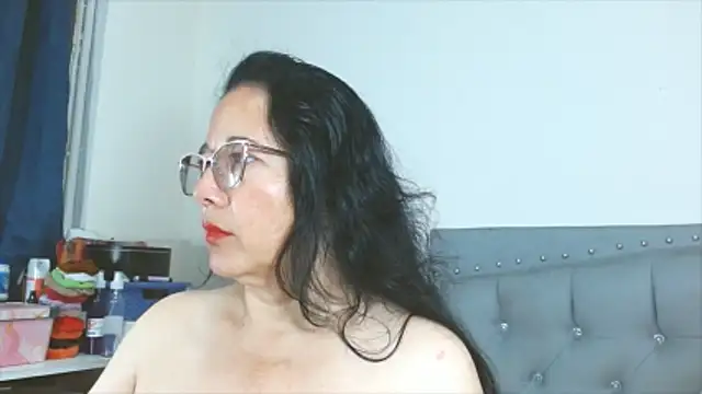 Snapshot of maturepriscila chatting on 02-08-26, 02:42 maturepriscila online show from 02-08-26, 02:42