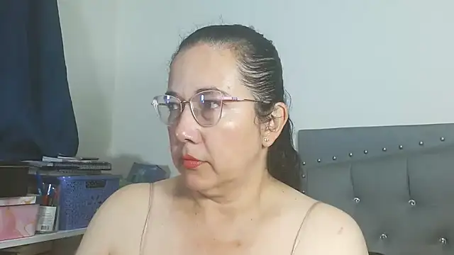 maturepriscila online show from 06-27-26, 01:06