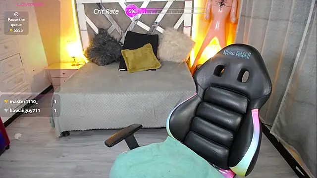 Kate Laurence  online show from 01-30-25, 08:22