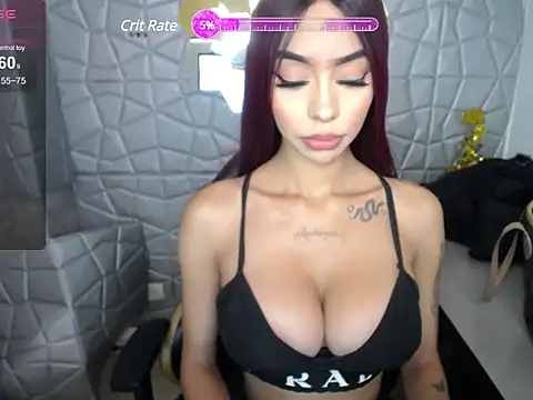 Snapshot of Tiffanny chatting on 02-22-25, 12:19 Tiffanny online show from 02-22-25, 12:19