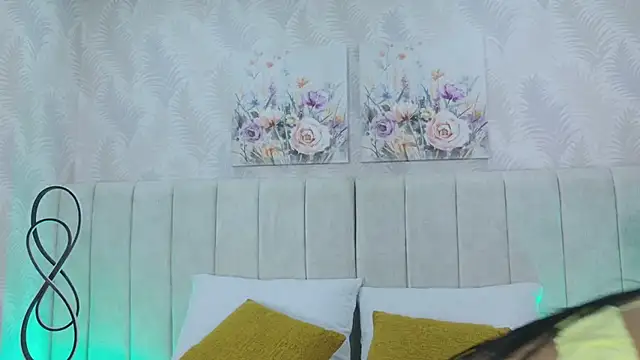 MeganCruzGB online show from 04-15-26, 12:23