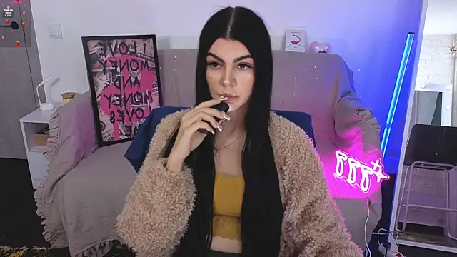 Tiffany lab online show from 10-27-25, 10:19