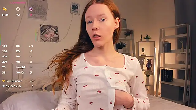 Snapshot of ZaraBluitt chatting on 12-15-25, 08:07 ZaraBluitt online show from 12-15-25, 08:07