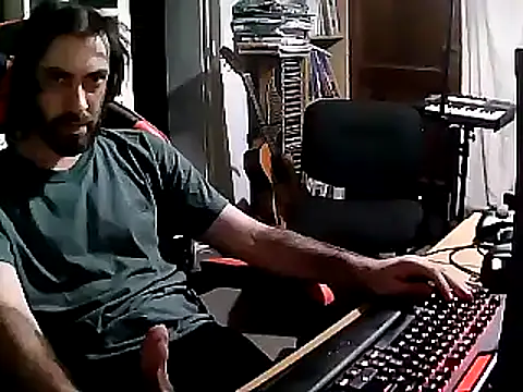 johnwood88 online show from 02-05-25, 06:56