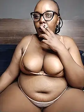 CHERRYYUMMY online show from 04-21-26, 06:41