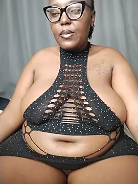 CHERRYYUMMY online show from 06-14-26, 06:26