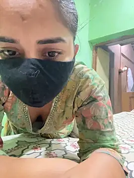 Black Glow online show from 01-15-25, 03:50