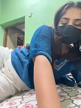 Black Glow online show from 02-13-25, 03:14