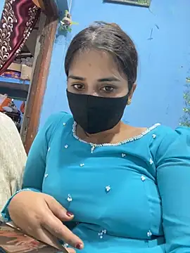 Black Glow online show from 02-20-25, 04:46