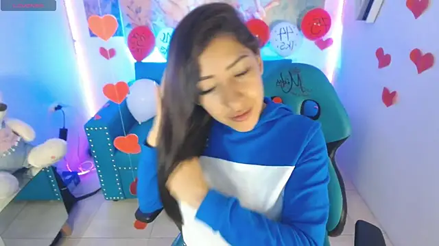 Sofi hot 4m online show from 02-17-25, 01:21