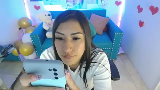 Sofi hot 4m online show from 03-05-25, 04:24