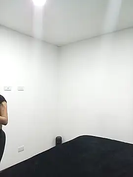 Sofi hot 4m online show from 02-19-26, 09:55