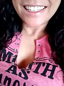 Snapshot of Lunavega1 chatting on 03-01-26, 07:49 Lunavega1 online show from 03-01-26, 07:49