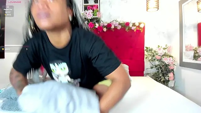 SilvannaFit online show from 09-19-25, 11:44