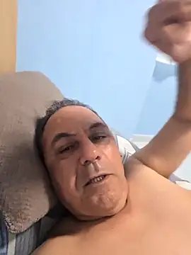 Snapshot of abdelhak33 chatting on 03-27-26, 06:51 abdelhak33 online show from 03-27-26, 06:51