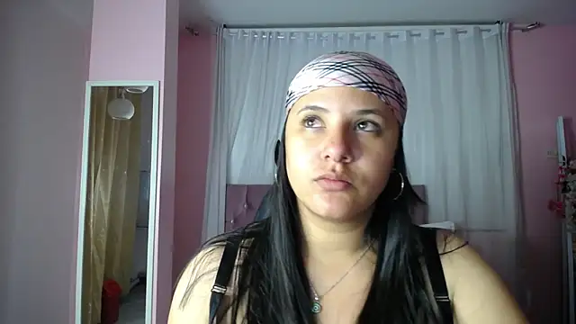 Snapshot of frreeya chatting on 01-16-25, 11:27 frreeya online show from 01-16-25, 11:27