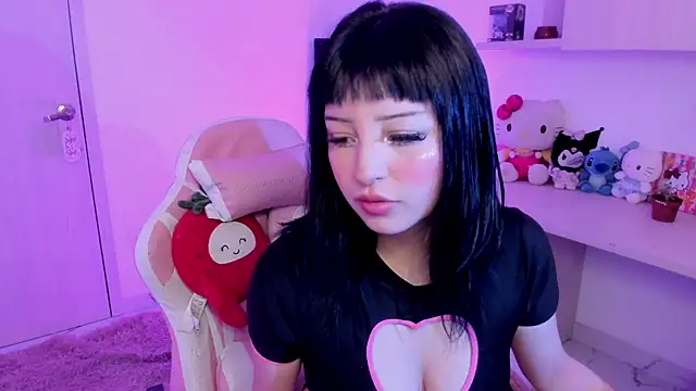 Snapshot of Francesca1_ chatting on 01-29-25, 05:35 Francesca1 online show from 01-29-25, 05:35