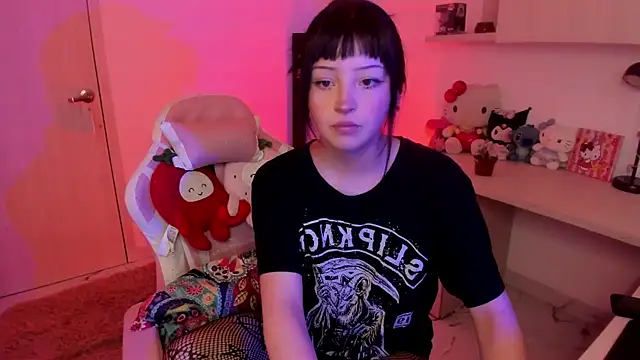 Snapshot of Francesca1_ chatting on 01-30-25, 06:43 Francesca1 online show from 01-30-25, 06:43