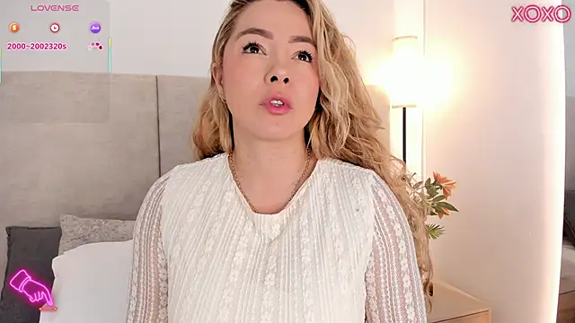 Saori newman online show from 11-24-25, 11:54