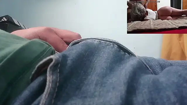 Snapshot of Trexxx0300 chatting on 03-01-26, 05:37 Trexxx0300 online show from 03-01-26, 05:37