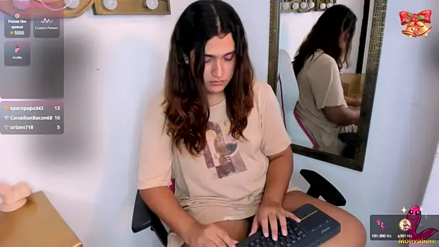 Valery Maravilla  online show from 12-20-24, 11:37