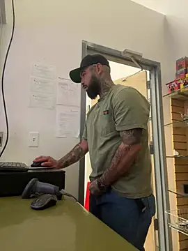 Snapshot of jr91esl chatting on 02-07-25, 04:06 jr91esl online show from 02-07-25, 04:06