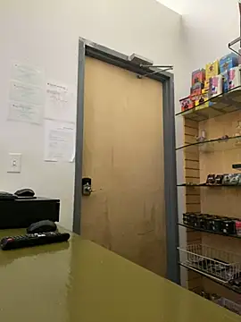 Snapshot of jr91esl chatting on 02-09-25, 07:49 jr91esl online show from 02-09-25, 07:49