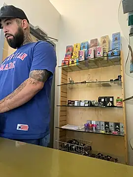 Snapshot of jr91esl chatting on 02-25-25, 08:19 jr91esl online show from 02-25-25, 08:19