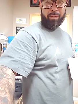 Snapshot of jr91esl chatting on 04-11-26, 08:18 jr91esl online show from 04-11-26, 08:18