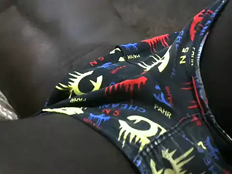 Snapshot of kingmaestro_ chatting on 09-21-25, 06:31 kingmaestro online show from 09-21-25, 06:31