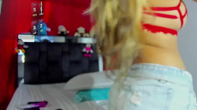 chloe vasquez710 online show from 02-13-25, 01:15