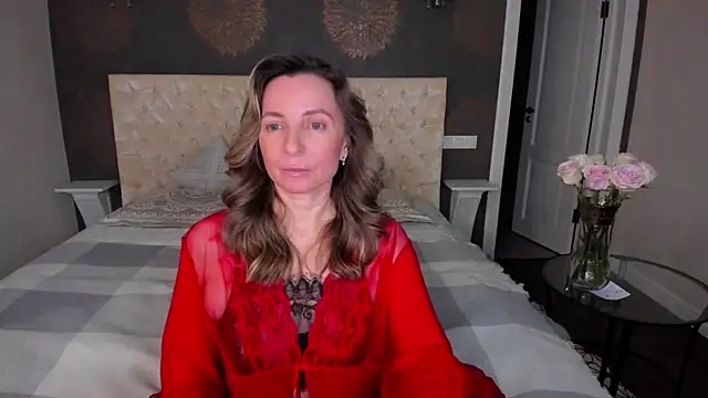 Snapshot of AllisonWilliams chatting on 12-07-24, 05:20 AllisonWilliams online show from 12-07-24, 05:20