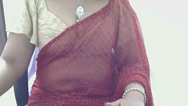 Snapshot of indian_anu_mallu chatting on 10-17-25, 06:10 indian anu mallu online show from 10-17-25, 06:10