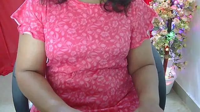 Snapshot of indian_anu_mallu chatting on 12-21-25, 07:15 indian anu mallu online show from 12-21-25, 07:15