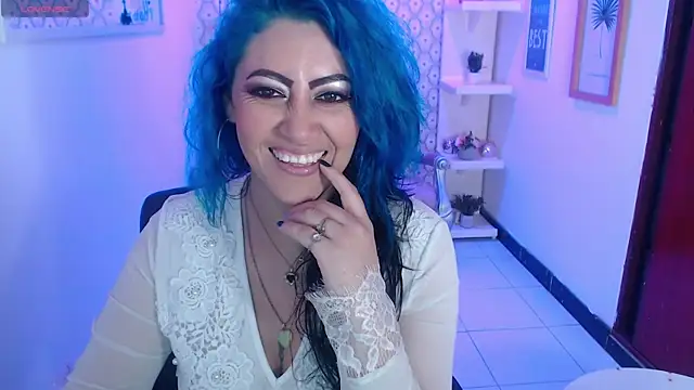 Snapshot of scarleth_blue chatting on 03-03-25, 03:08 scarleth blue online show from 03-03-25, 03:08