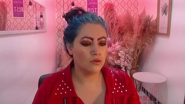 Snapshot of scarleth_blue chatting on 02-06-26, 03:11 scarleth blue online show from 02-06-26, 03:11