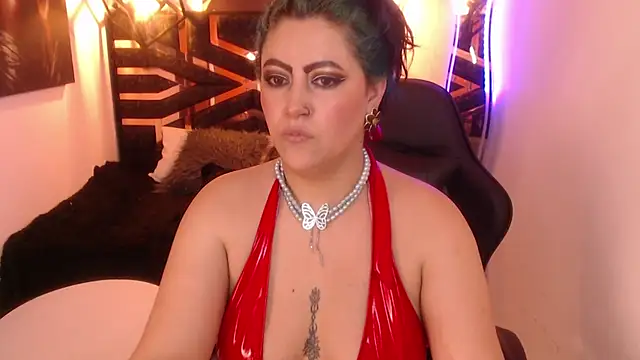 Snapshot of scarleth_blue chatting on 05-26-26, 03:02 scarleth blue online show from 05-26-26, 03:02
