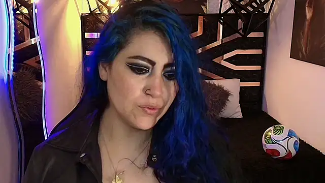 Snapshot of scarleth_blue chatting on 06-13-26, 04:21 scarleth blue online show from 06-13-26, 04:21